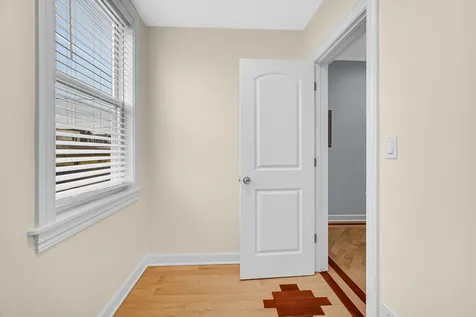 2951 North Allen Street Chicago IL 60618