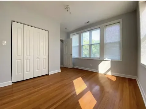 619 East Groveland Park Chicago IL 60616