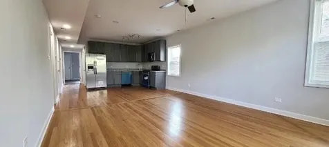 619 East Groveland Park Chicago IL 60616
