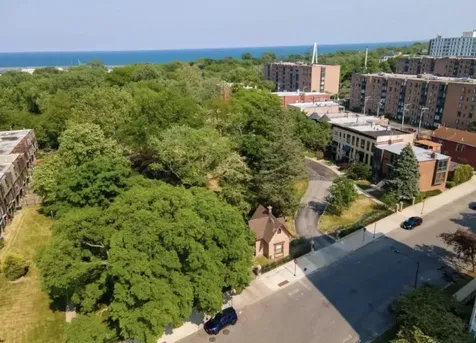 619 East Groveland Park Chicago IL 60616