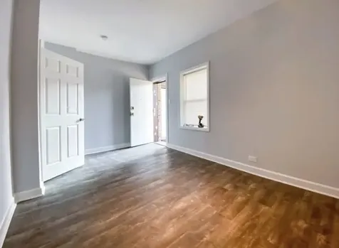 619 East Groveland Park Chicago IL 60616