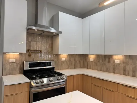 2430 South 57th Avenue Cicero IL 60804
