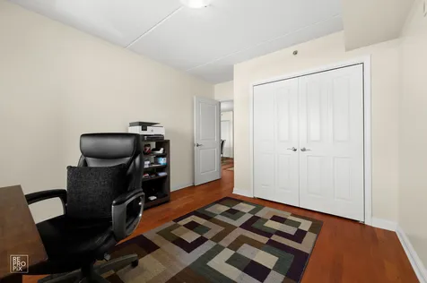 9864 Leland Avenue Schiller Park IL 60176