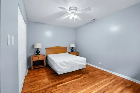 1303 East 71st Place Chicago IL 60619