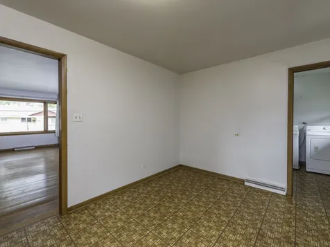 623 Mckinley Avenue Mundelein IL 60060