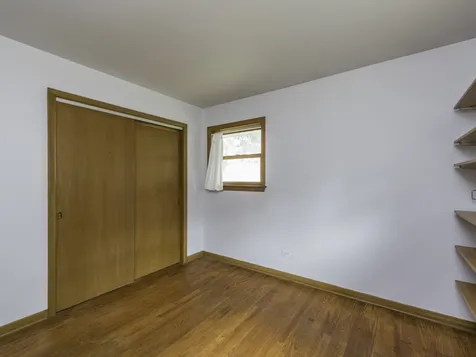 623 Mckinley Avenue Mundelein IL 60060