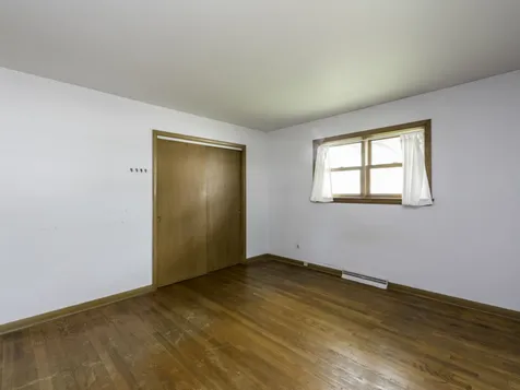 623 Mckinley Avenue Mundelein IL 60060