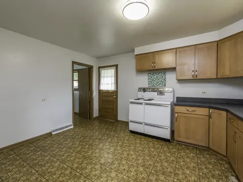 623 Mckinley Avenue Mundelein IL 60060