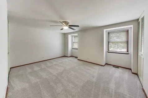 816 Mansfield Court Schaumburg IL 60194