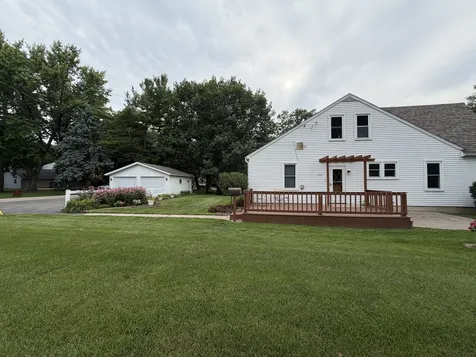 313 West 2nd Street Prophetstown IL 61277