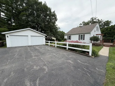 313 West 2nd Street Prophetstown IL 61277