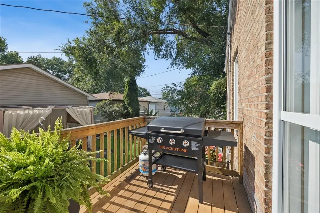 4146 Park Avenue Brookfield IL 60513