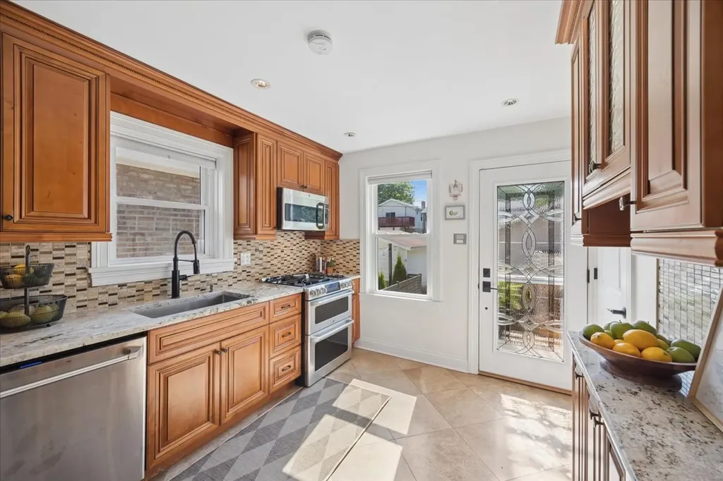 4146 Park Avenue Brookfield IL 60513