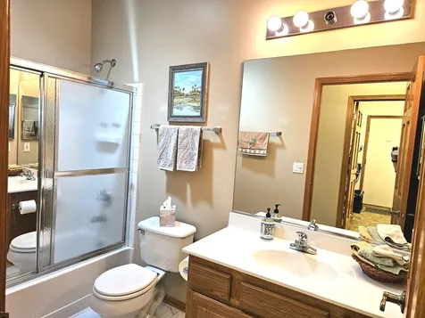 1526 Benzie Circle Romeoville IL 60446