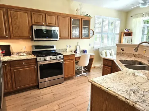1526 Benzie Circle Romeoville IL 60446