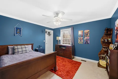 40W612 North Blue Lake Circle Campton Hills IL 60175