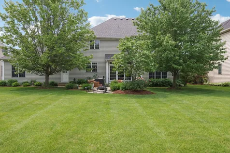 40W612 North Blue Lake Circle Campton Hills IL 60175