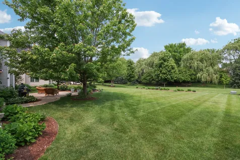 40W612 North Blue Lake Circle Campton Hills IL 60175