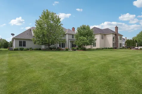 40W612 North Blue Lake Circle Campton Hills IL 60175