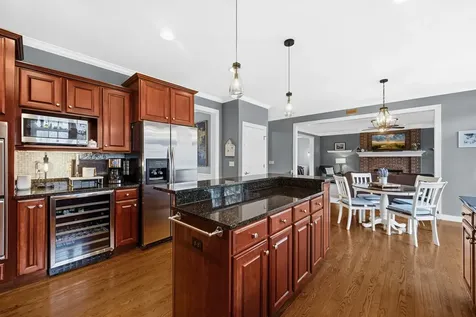 40W612 North Blue Lake Circle Campton Hills IL 60175
