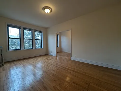 2704 North Sawyer Avenue Chicago IL 60647