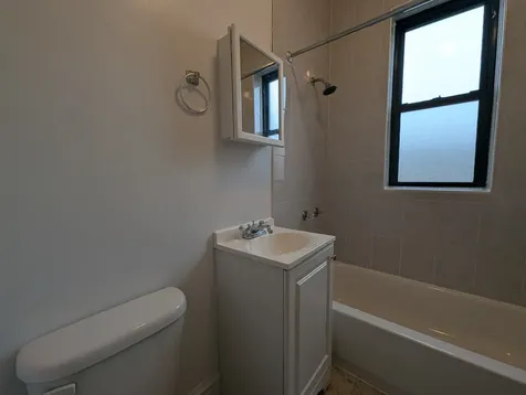 2704 North Sawyer Avenue Chicago IL 60647