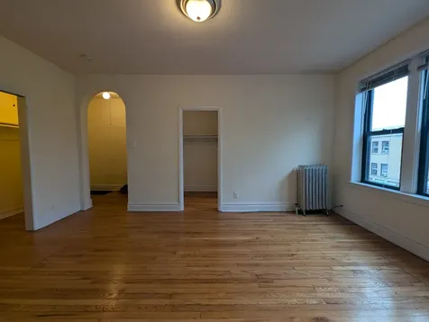 2704 North Sawyer Avenue Chicago IL 60647
