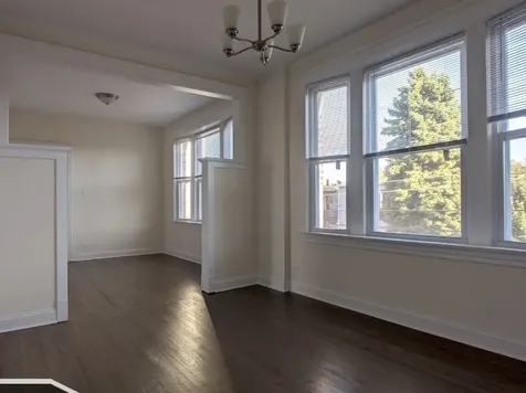 2814 North Troy Street Chicago IL 60618