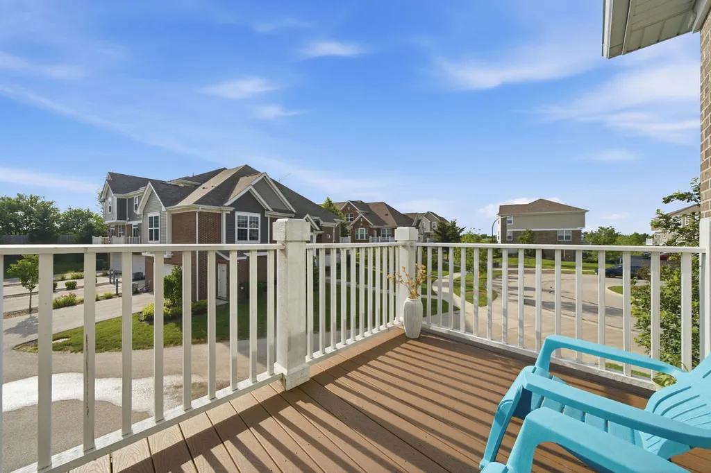 4450 Monroe Court Naperville IL 60564