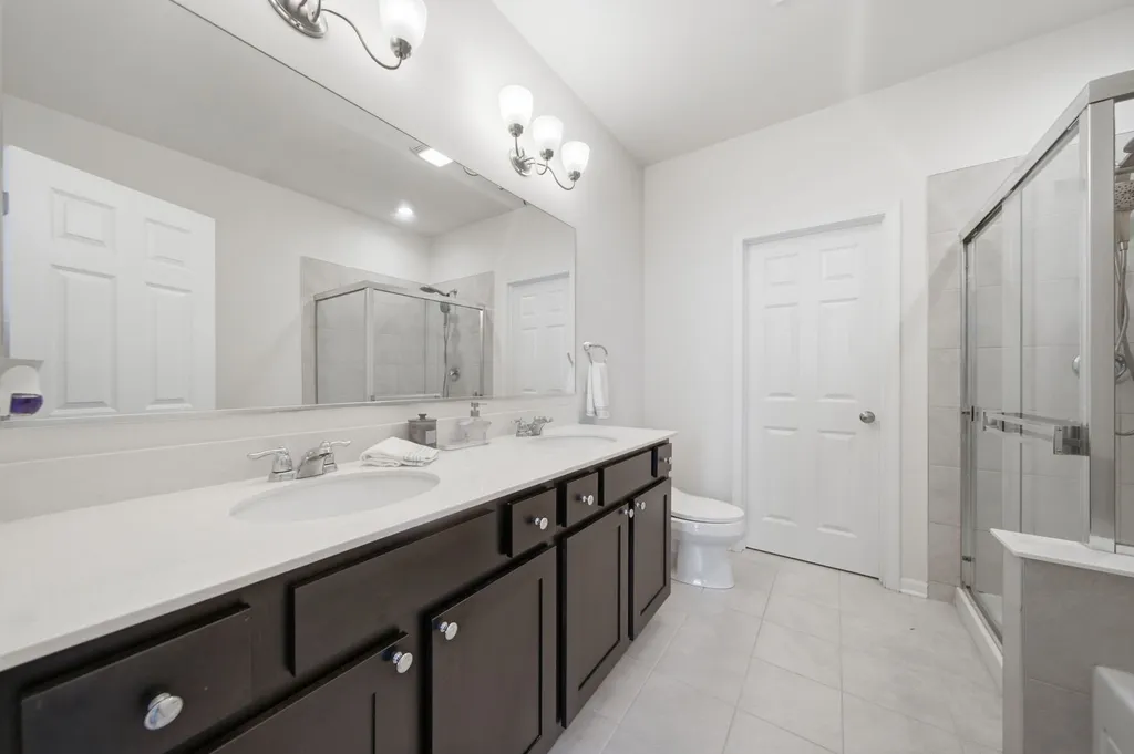 4450 Monroe Court Naperville IL 60564