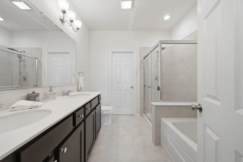 4450 Monroe Court Naperville IL 60564