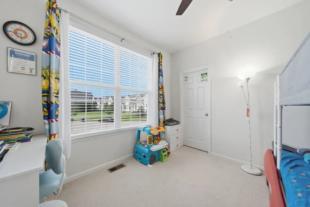 4450 Monroe Court Naperville IL 60564