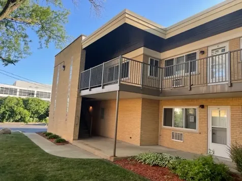 1019 Peterson Avenue Park Ridge IL 60068
