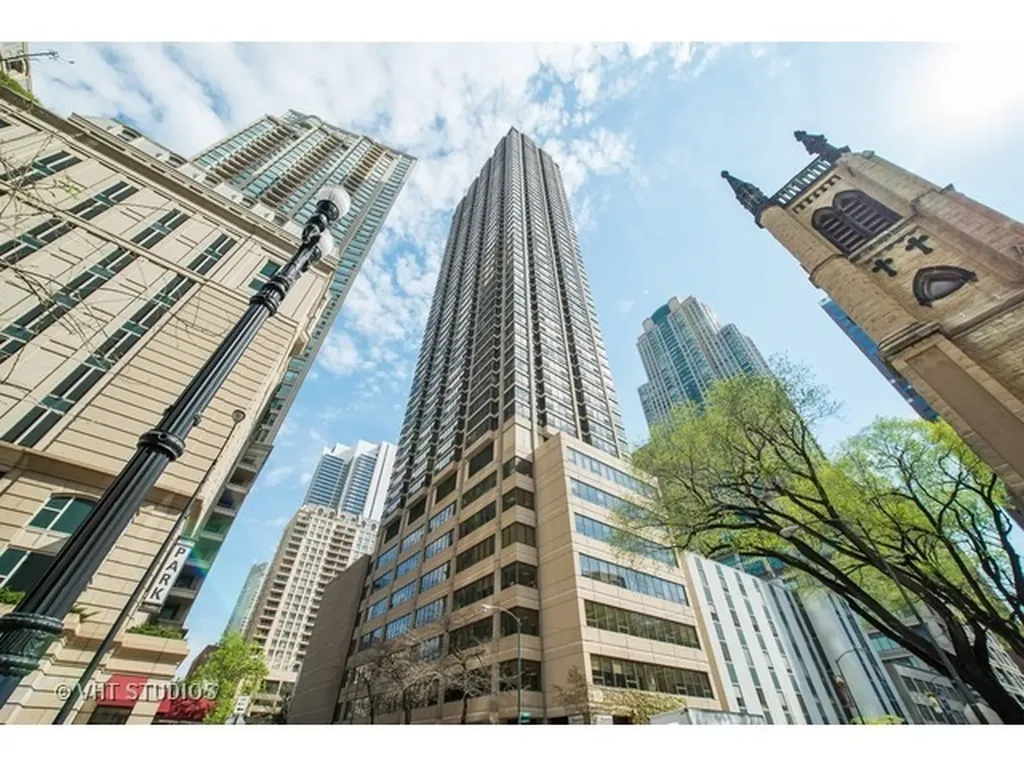 30 East Huron Street Chicago IL 60611