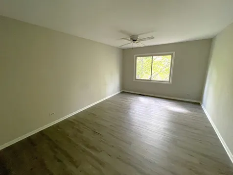 311 East Forest Knoll Drive Palatine IL 60074