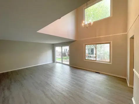 311 East Forest Knoll Drive Palatine IL 60074