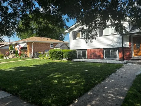 10349 Nashville Avenue Chicago Ridge IL 60415