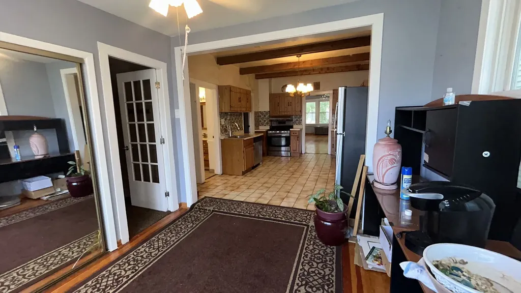 4136 North Bell Avenue Chicago IL 60618