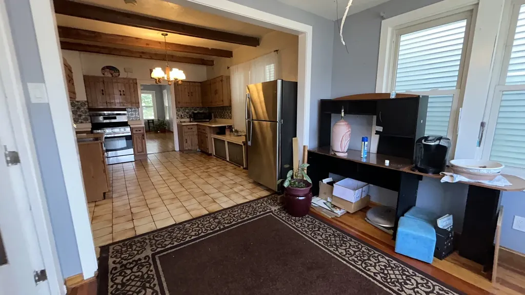 4136 North Bell Avenue Chicago IL 60618