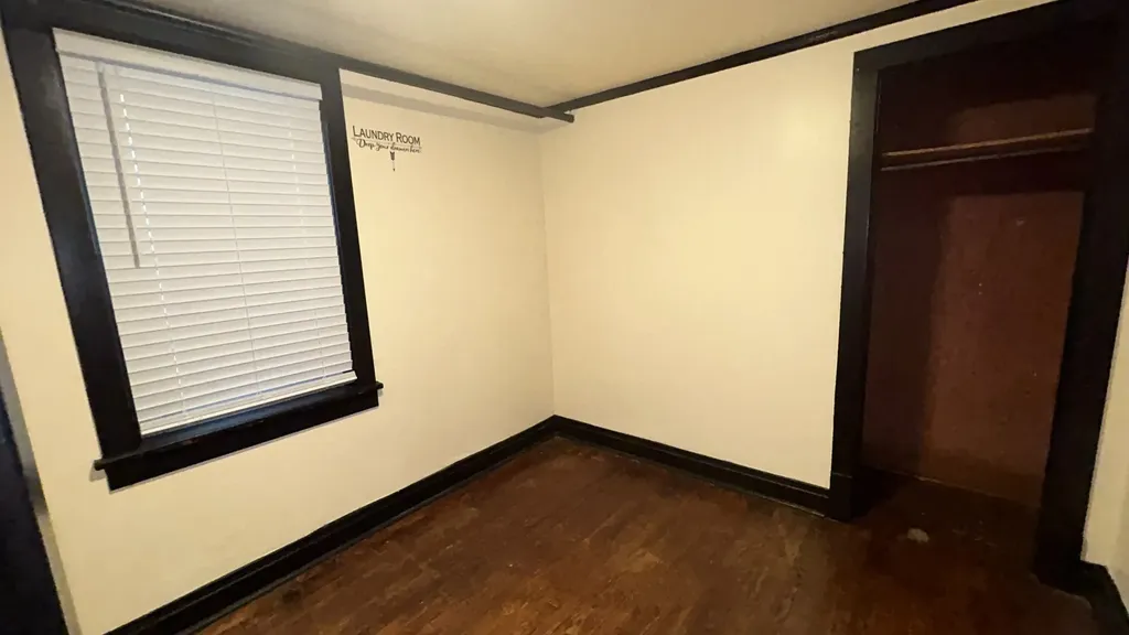 4136 North Bell Avenue Chicago IL 60618
