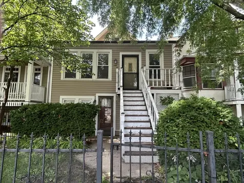 4136 North Bell Avenue Chicago IL 60618