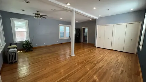 4136 North Bell Avenue Chicago IL 60618