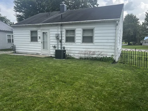 1353 Fairlawn Drive Rantoul IL 61866