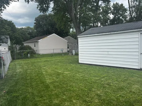 1353 Fairlawn Drive Rantoul IL 61866