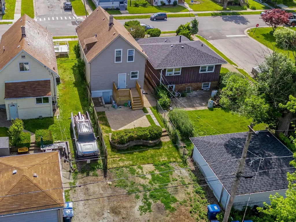 12934 Mozart Street Blue Island IL 60406