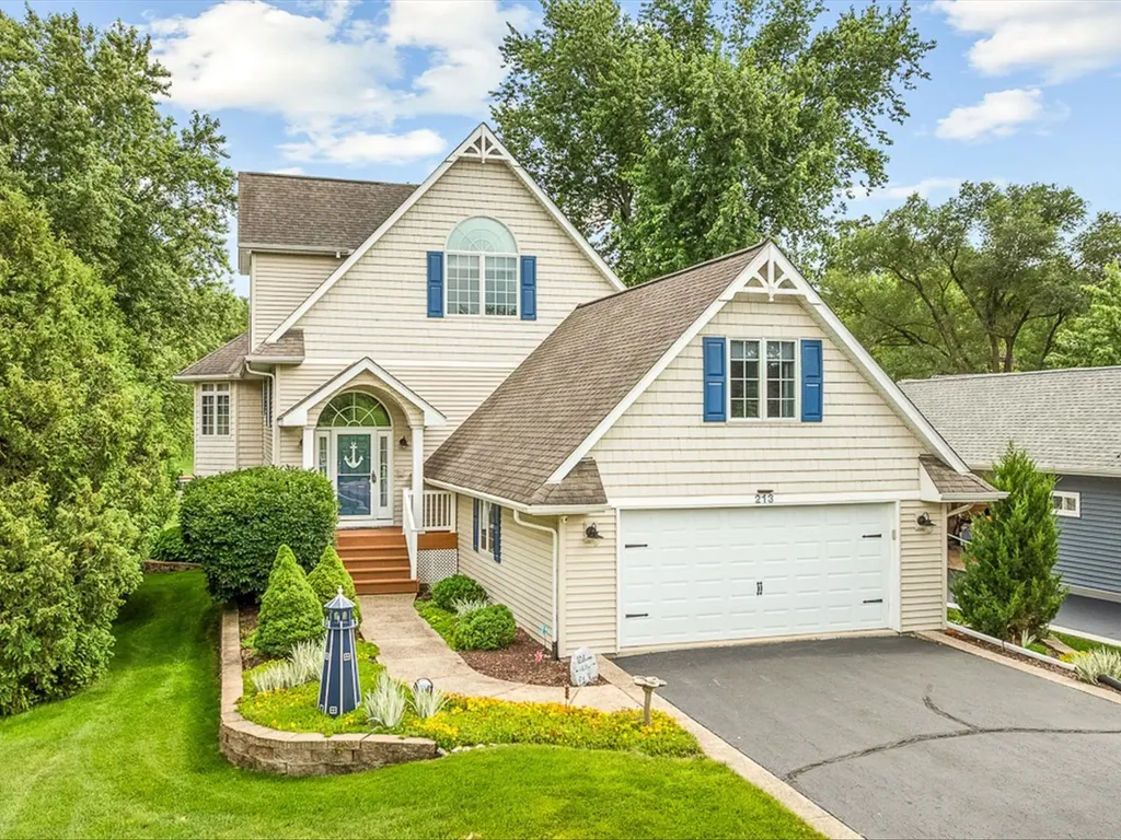 213 Lake Summerset Road Davis IL 61019