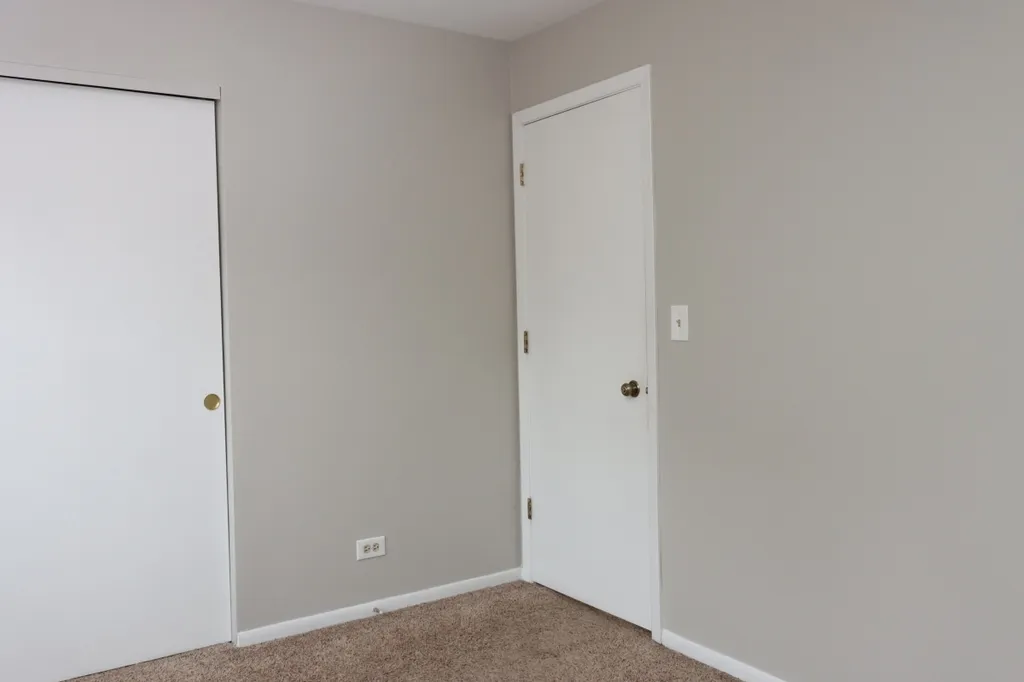 1333 Cranbrook Court Schaumburg IL 60193