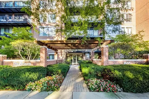1633 2ND Street Highland Park IL 60035