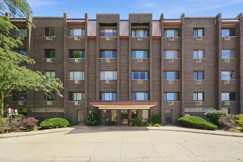 4623 North Chester Avenue Chicago IL 60656