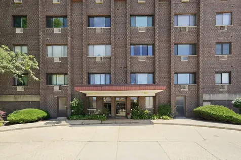 4623 North Chester Avenue Chicago IL 60656